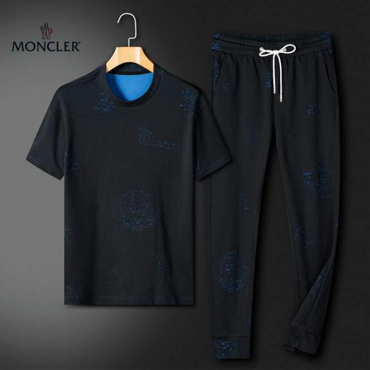 Picture of Moncler Sweater Suits _SKUMonclerM-3XL25cr37141400